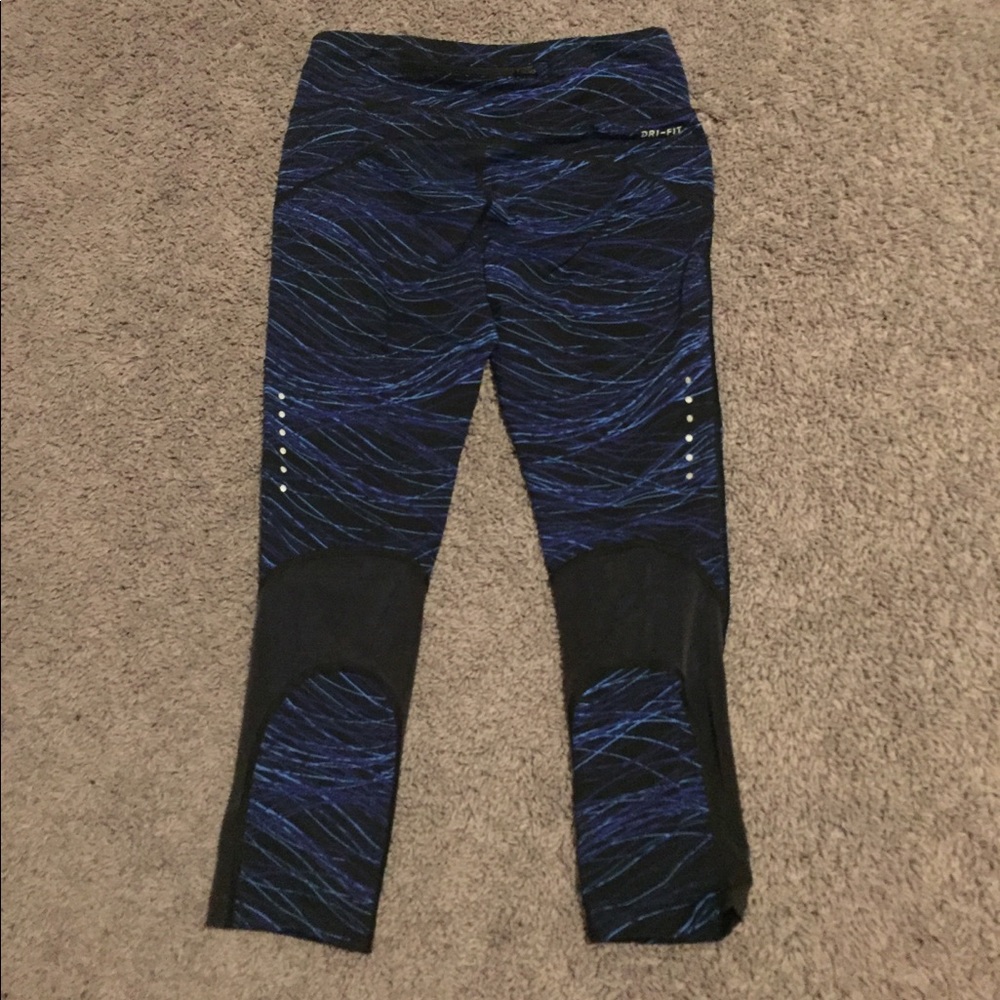 Custom Nike Power Capris View 2